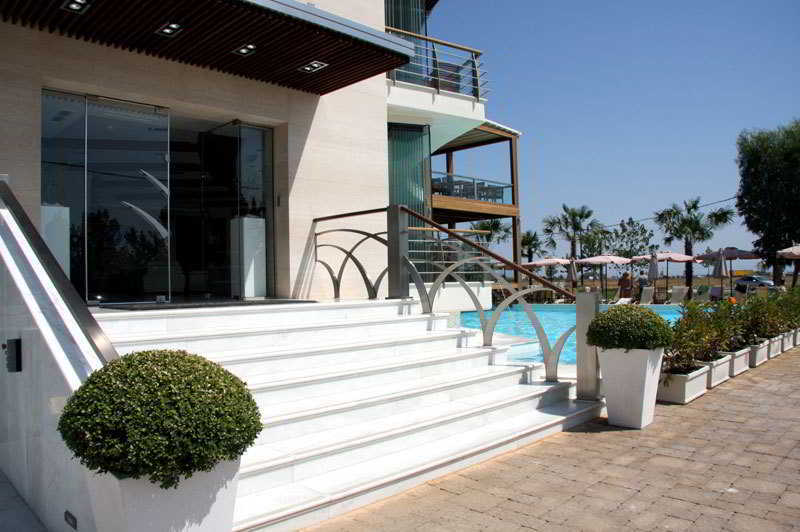 Cosmopolitan Hotel & Spa ปาราเลียกาเตอรีนิส ภายนอก รูปภาพ