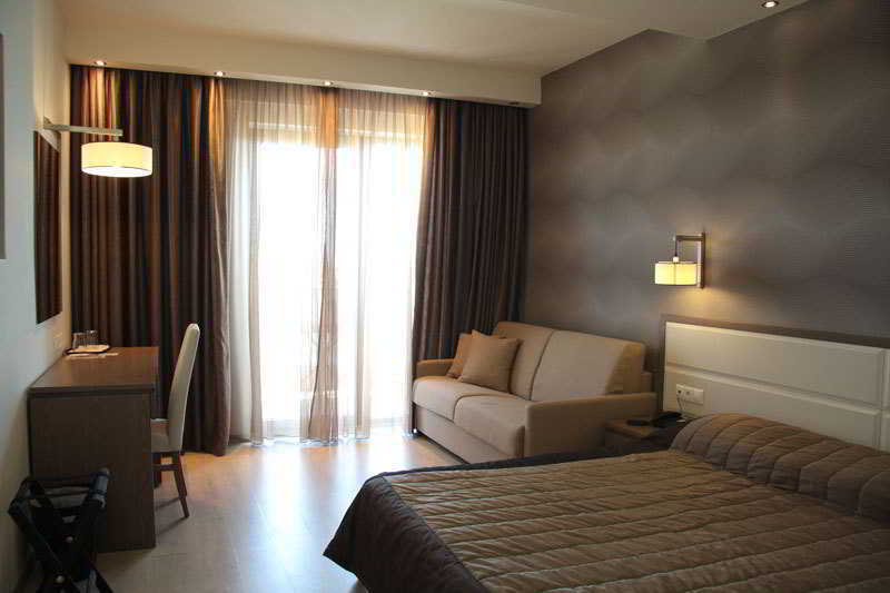 Cosmopolitan Hotel & Spa ปาราเลียกาเตอรีนิส ภายนอก รูปภาพ