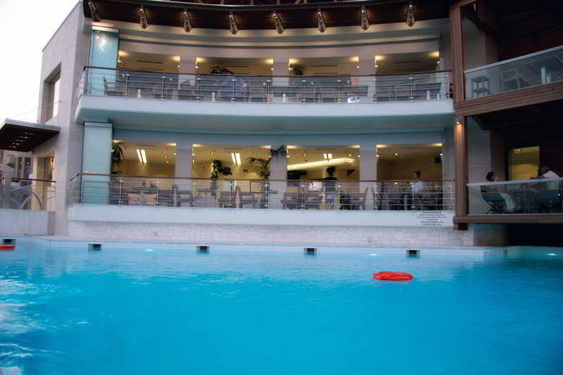 Cosmopolitan Hotel & Spa ปาราเลียกาเตอรีนิส ภายนอก รูปภาพ