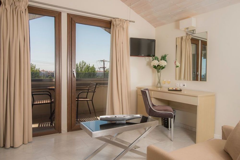 Cosmopolitan Hotel & Spa ปาราเลียกาเตอรีนิส ภายนอก รูปภาพ