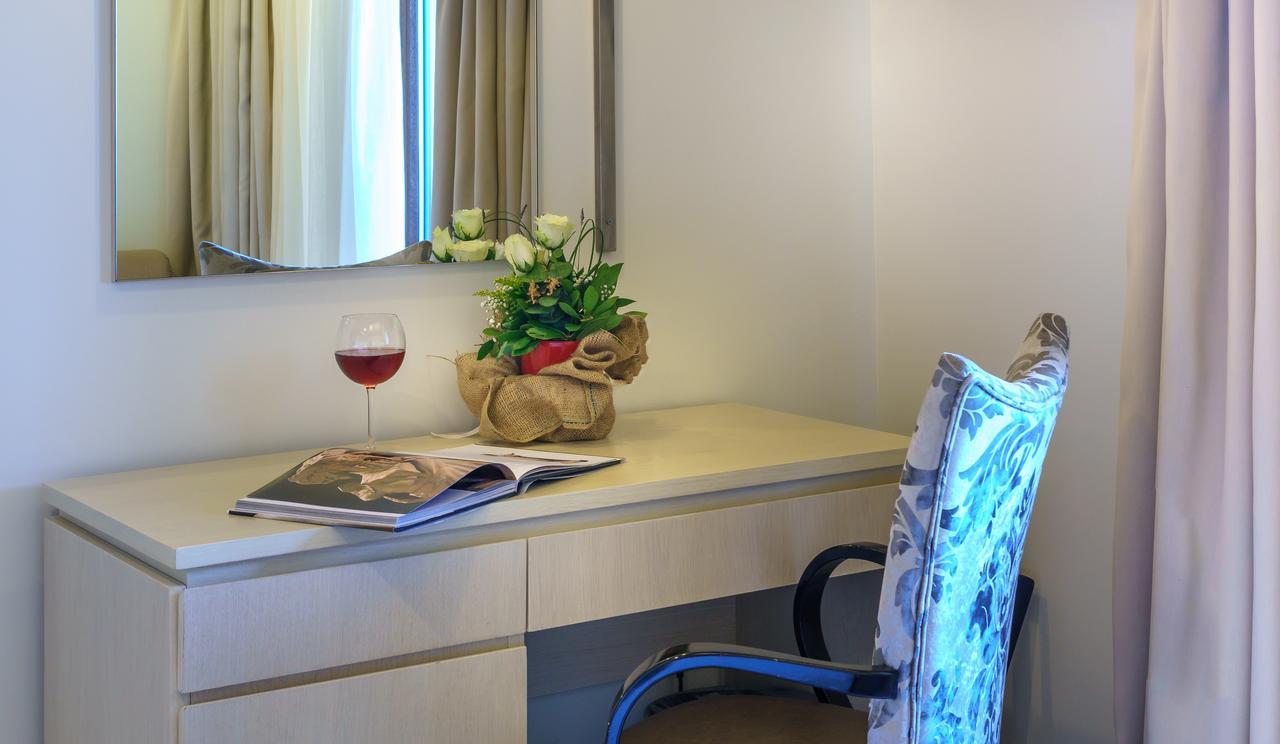 Cosmopolitan Hotel & Spa ปาราเลียกาเตอรีนิส ภายนอก รูปภาพ