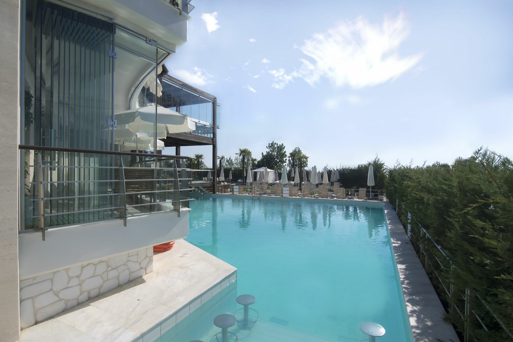 Cosmopolitan Hotel & Spa ปาราเลียกาเตอรีนิส ภายนอก รูปภาพ