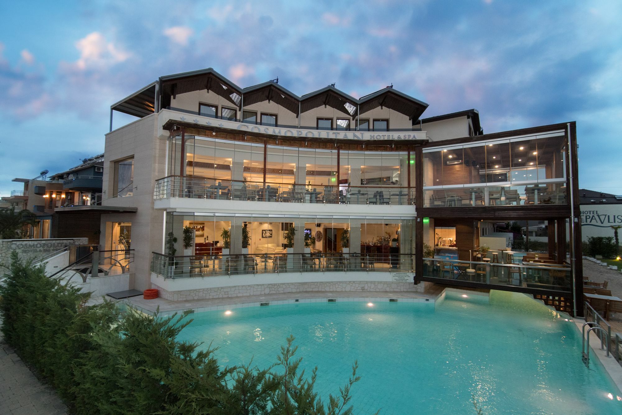 Cosmopolitan Hotel & Spa ปาราเลียกาเตอรีนิส ภายนอก รูปภาพ